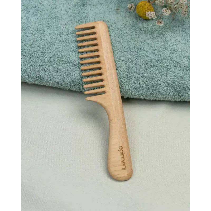Peigne en bois