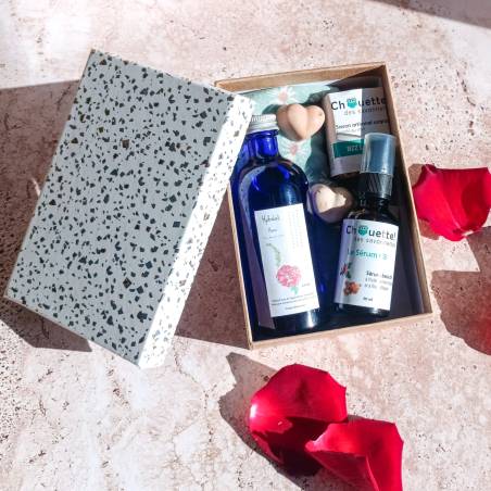 Coffret visage naturel, roses de Damas, sérum visage